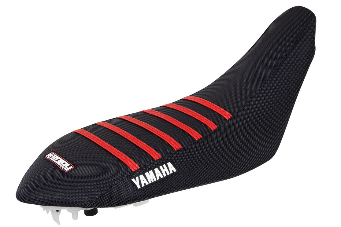 Quad-Sitzbankbezug-Yamaha-Schwarzes-Top-Schwarze-Seiten-Rote-Rippen Quad Sitzbankbezug passend für Yamaha – Bild 1