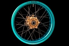 Supermoto Radsatz von Haan Wheels Candy Türkis