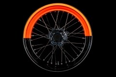 Supermoto Radsatz von Alpina Wheels in Wunschfarbe