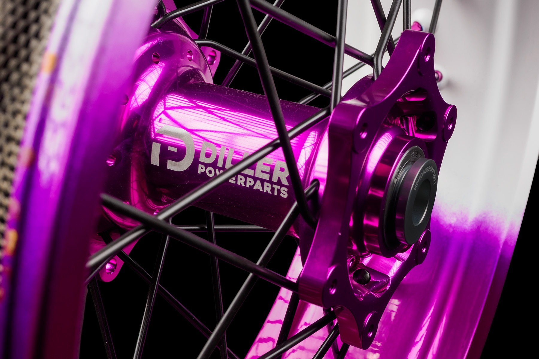 Supermoto Radsatz von Diller Powerparts mit Pulver Beschichtung in Wunschfarbe – Bild 4