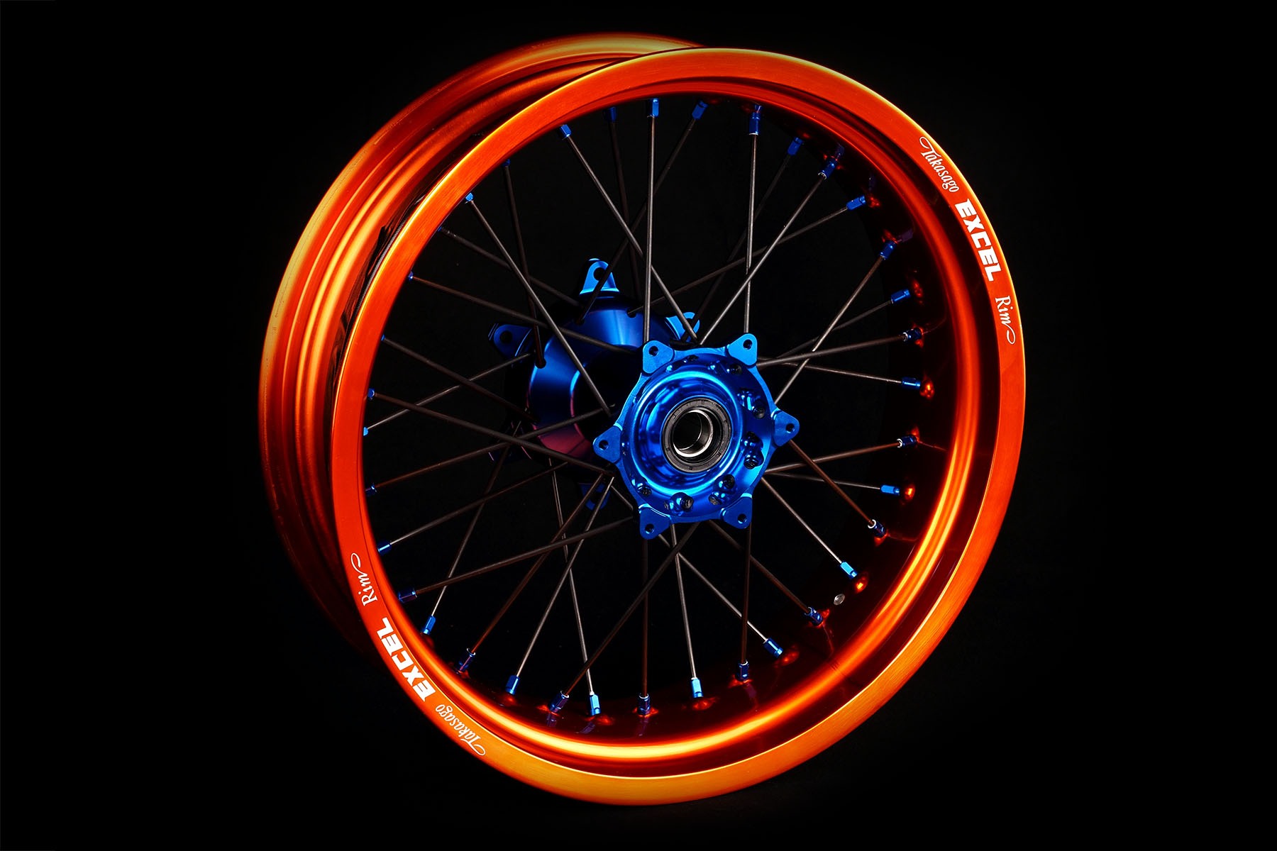 Supermoto Komplettrad Orange-Blau Supermoto Radsatz von Haan Wheels – Bild 1
