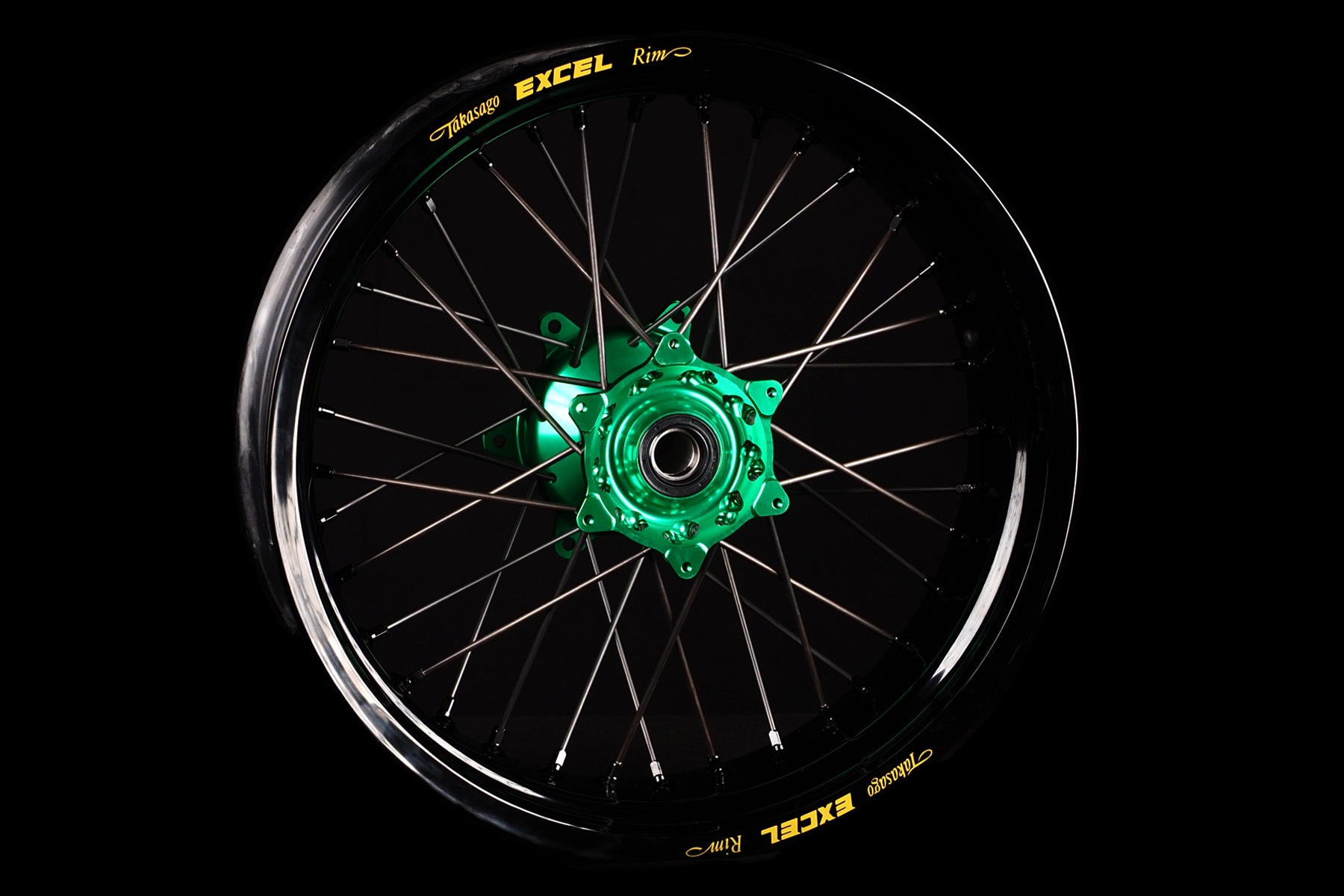 Supermoto-Komplettrad-Schwarz-Grün-1 Supermoto Radsatz von Haan Wheels – Bild 1