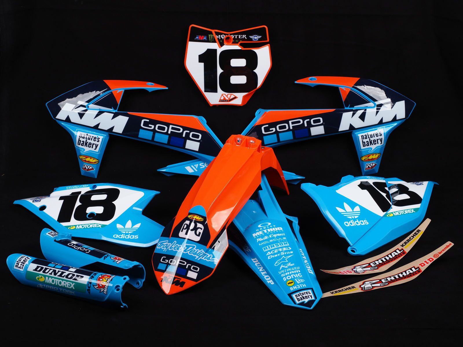 Troy Lee Designs Dekor auf Plastiks beklebt für MX & Enduro Modelle passend für KTM – Bild 1