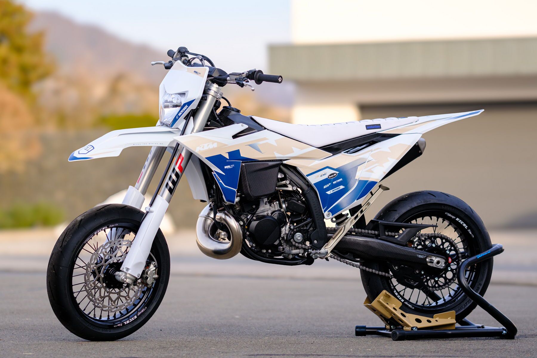 KTM EXC 300 2025 Supermoto Umbau-201 KTM EXC 300 2025 Supermoto Umbau – schon verkauft – Bild 1
