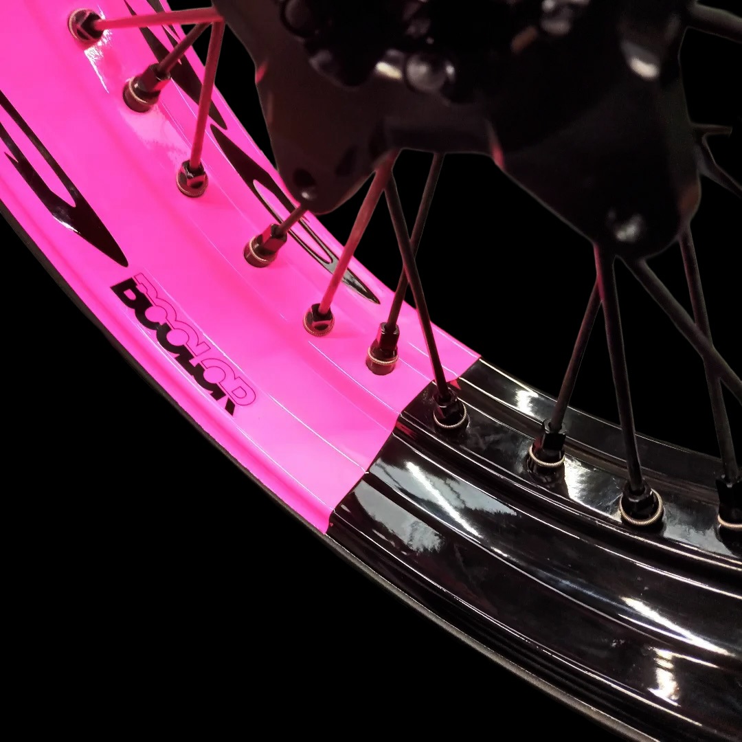 Supermoto Radsatz von Alpina Wheels in Wunschfarbe – Bild 4