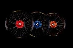 Supermoto Radsatz von Kite –  – Verschiedene Farben – Sofort Versandbereit passend für KTM,  Husqvarna und Gas Gas