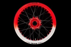 Supermoto Radsatz von Haan Wheels mit Pulver Beschichtung in Wunschfarbe